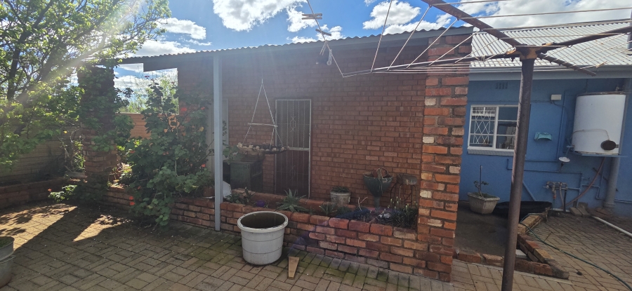 4 Bedroom Property for Sale in New Park Northern Cape